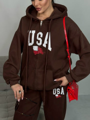 Спортивный костюм