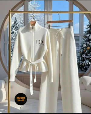 Костюм 23284044