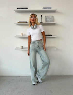 Джинсы #23284054