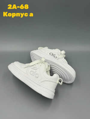 Кроссовки #23287929