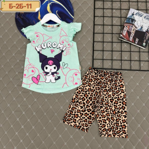 Костюм #23293435