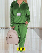 Спортивный костюм