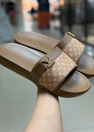 Шлепки #23313749