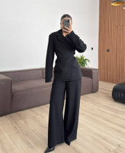 Костюм