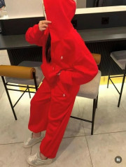 Спортивный костюм