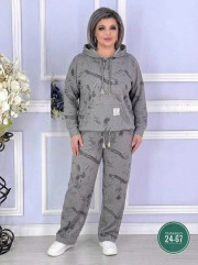Костюм