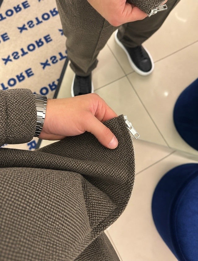 Костюм