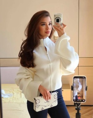 Топ 23543446