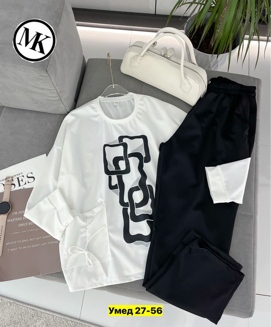 Костюм 22910319