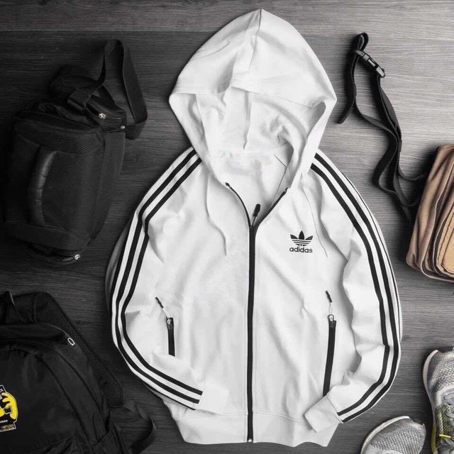 Спортивный костюм 22914059