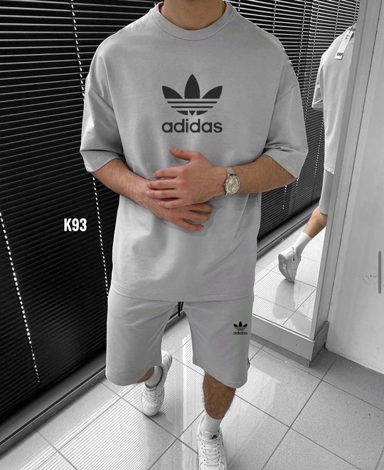 Спортивный костюм 22915356