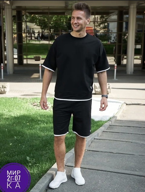 Спортивный костюм 22916339