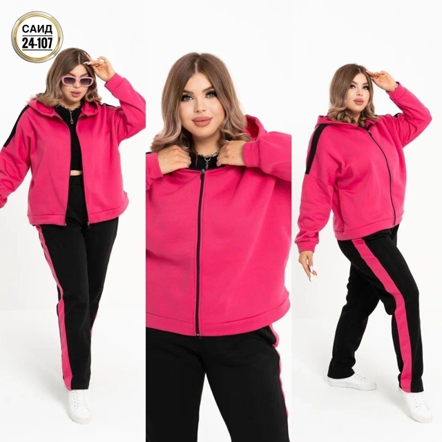 Спортивный костюм 22920174