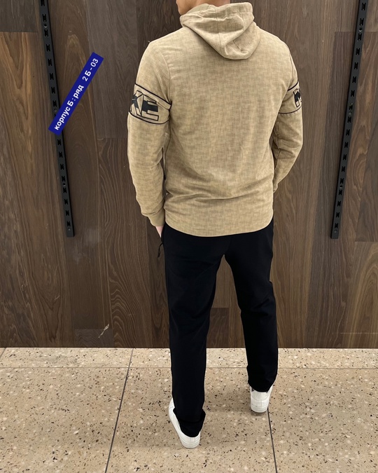 Спортивный костюм 22920452