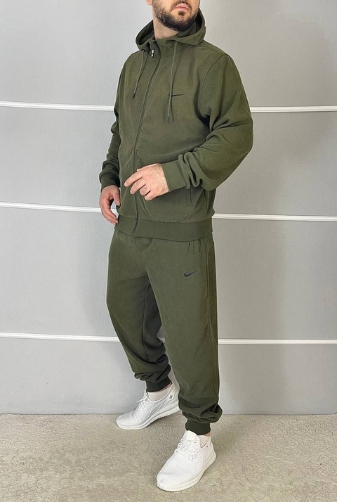 Спортивный костюм 22924606