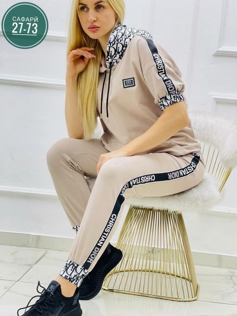 Спортивный костюм 22927156