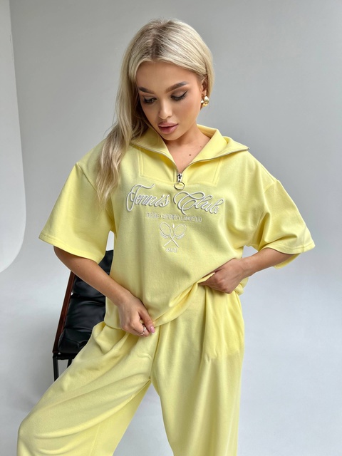 Спортивный костюм 22928534