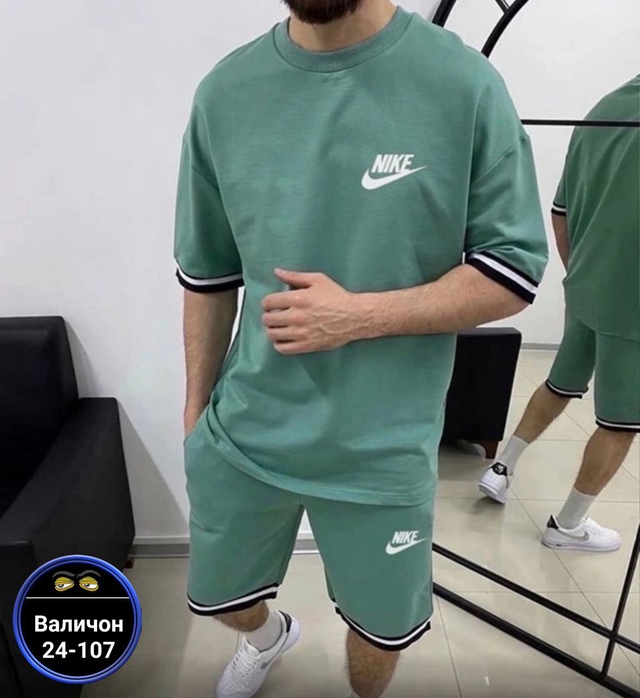 Спортивный костюм 22928986