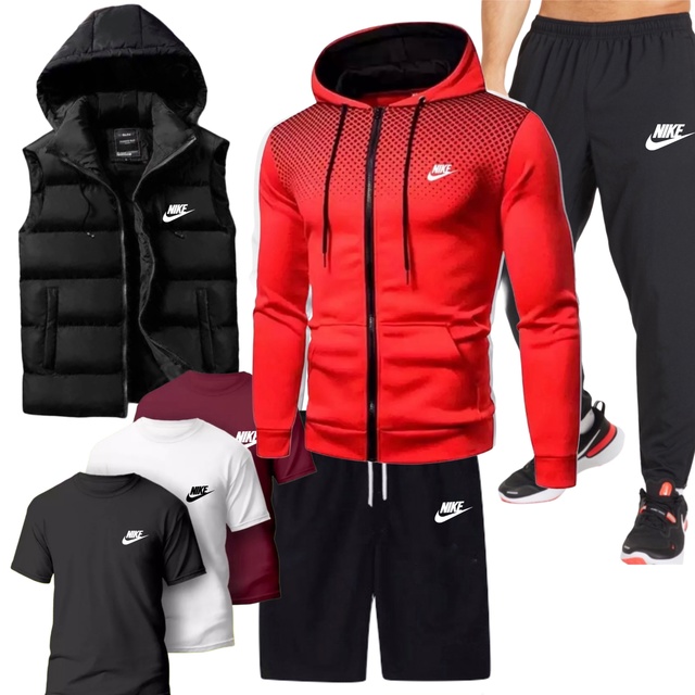 Спортивный костюм 22941773