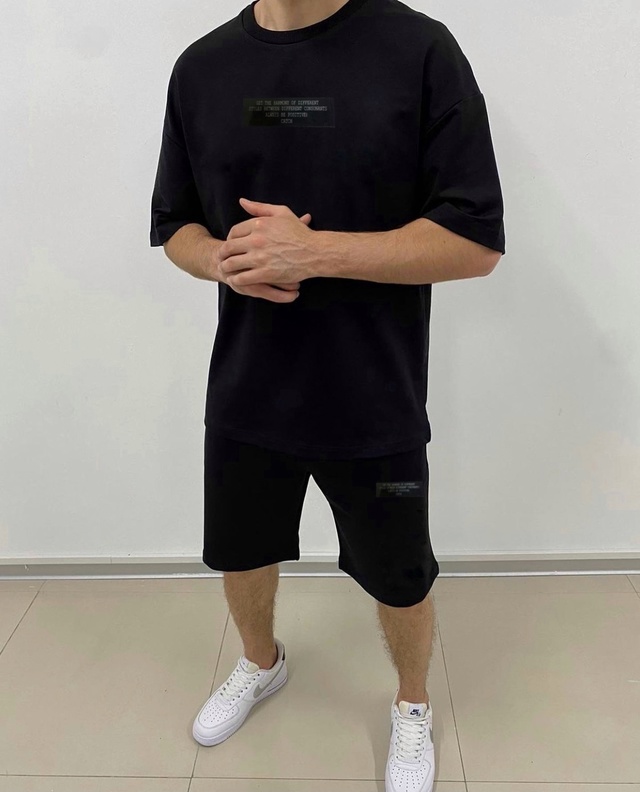 Спортивный костюм 22946521