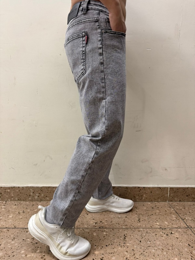 Джинсы 22951043