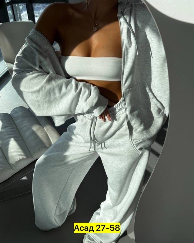 Спортивный костюм 22952899