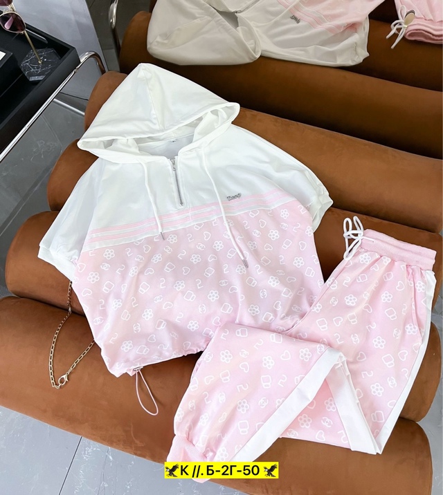 Спортивный костюм 22957854