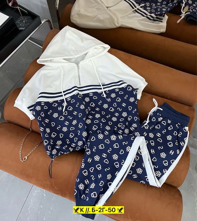 Спортивный костюм 22957854