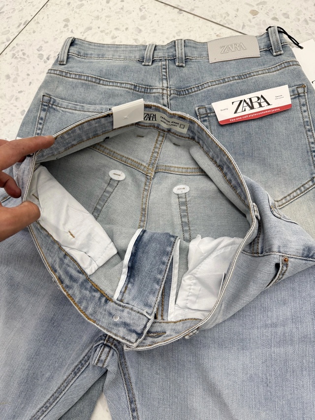 Джинсы 22958674