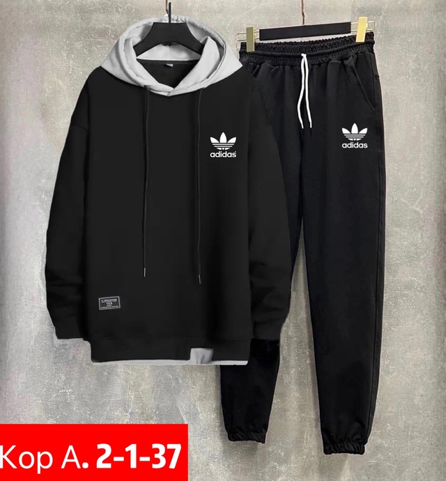 Спортивный костюм 22958772