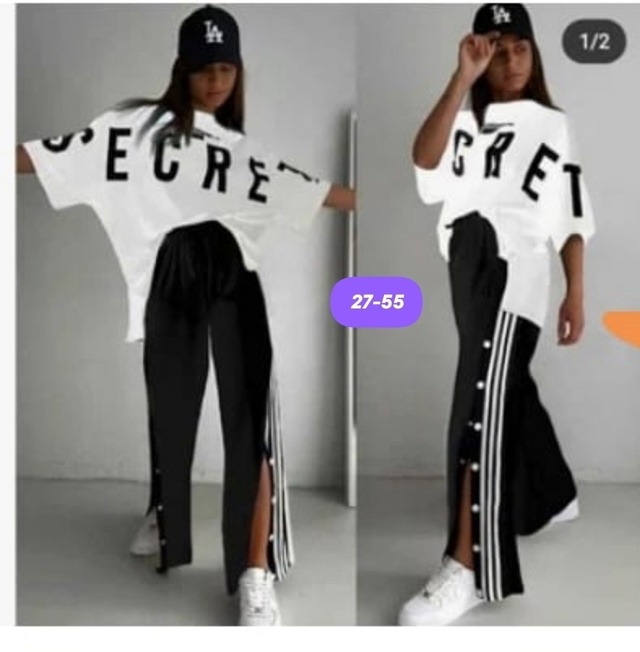 Спортивный костюм 22962371