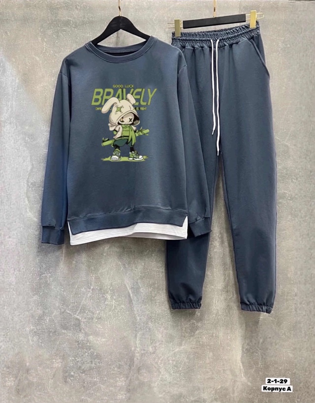 Спортивный костюм 22963302