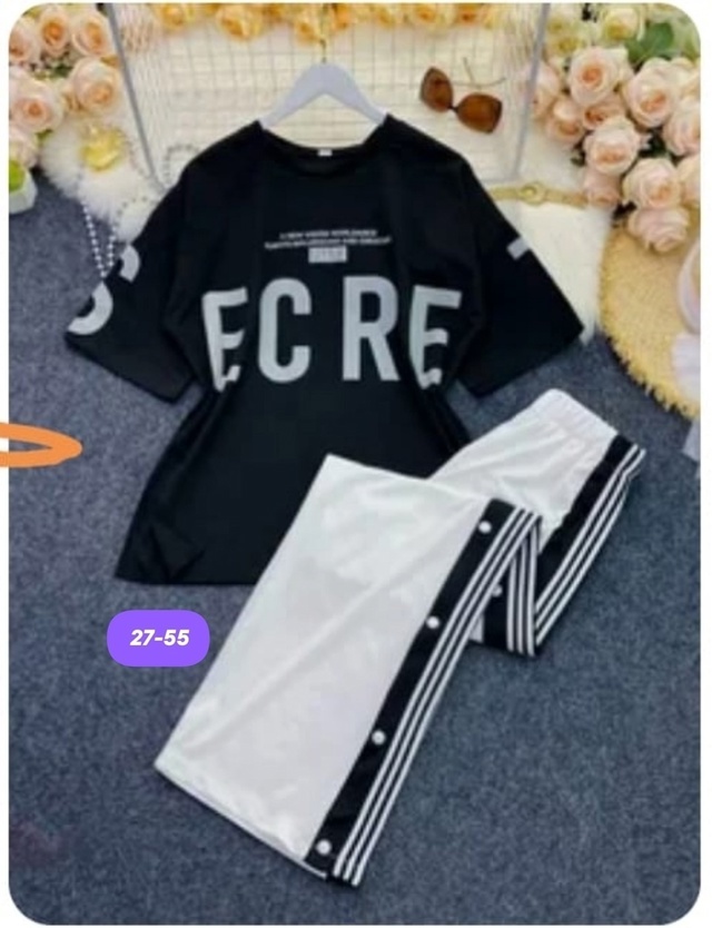 Спортивный костюм 22962371