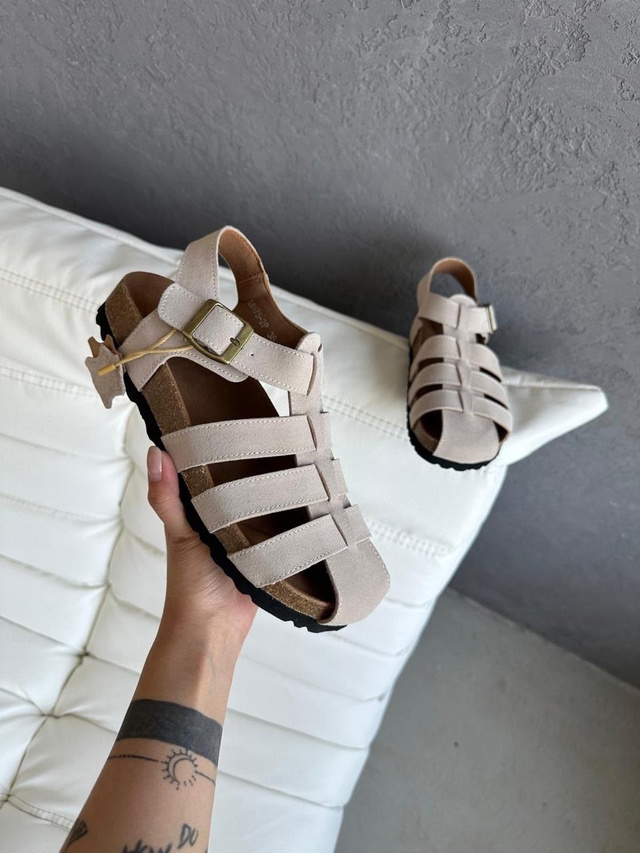 Босоножки 22966553