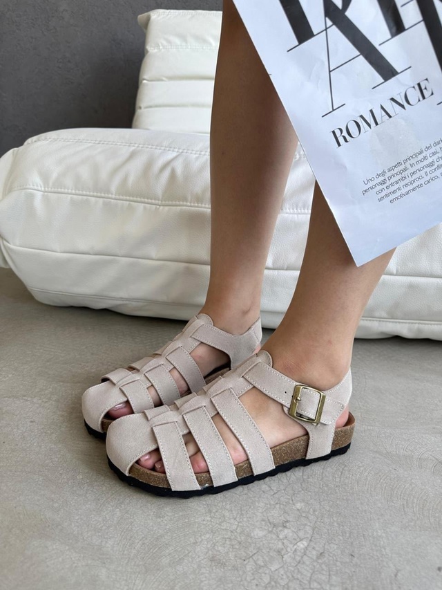 Босоножки 22966553