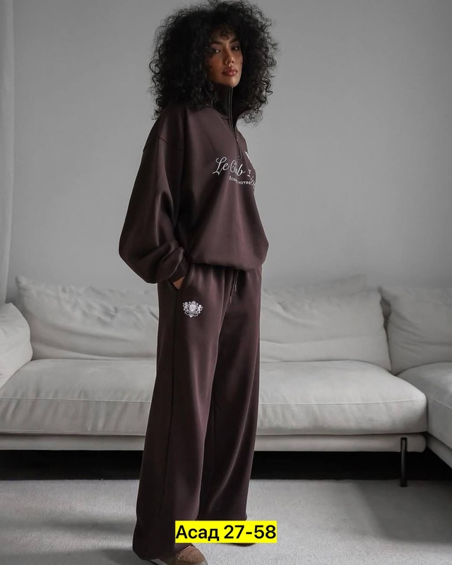 Спортивный костюм 22966434