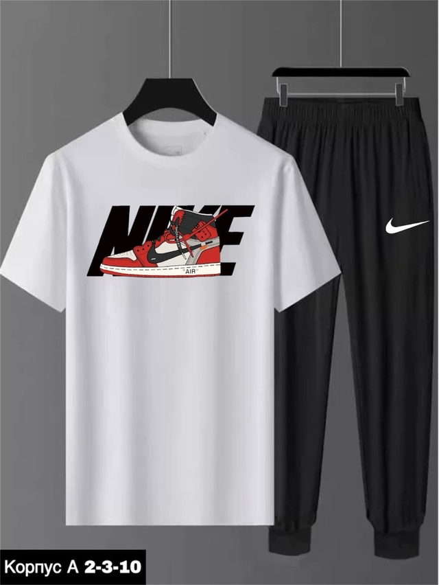 Спортивный костюм 22967317