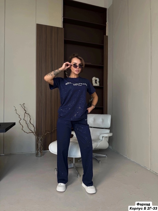 Спортивный костюм 22970193