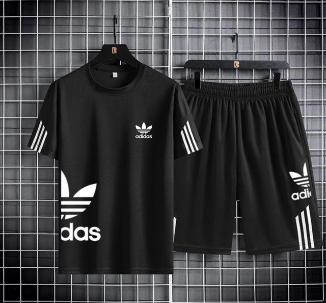 Спортивный костюм 22973191