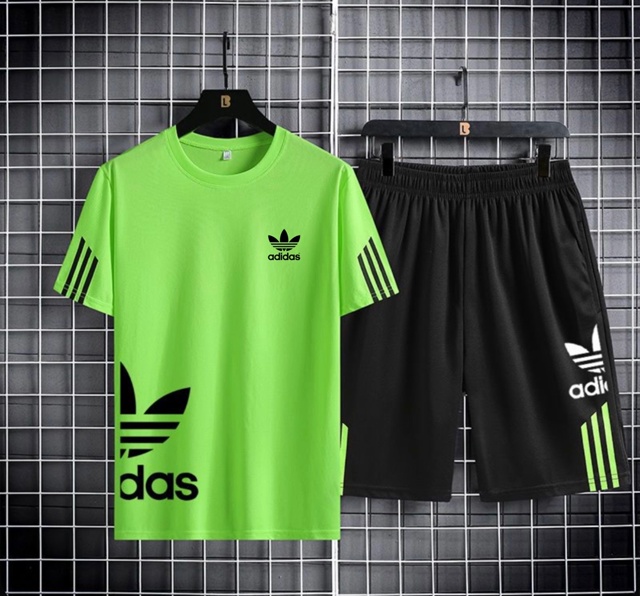 Спортивный костюм 22973191