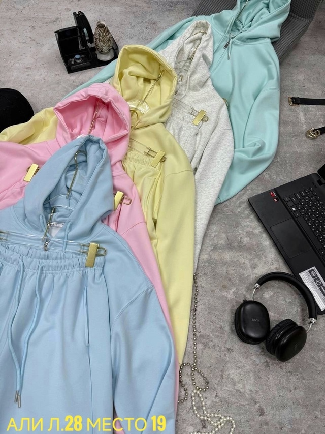 Костюм 22978093