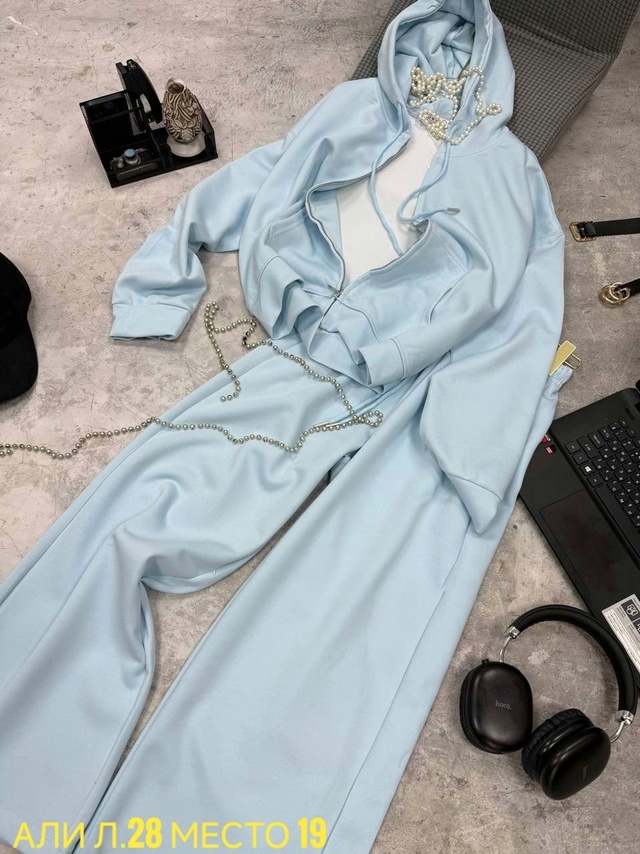 Костюм 22978093