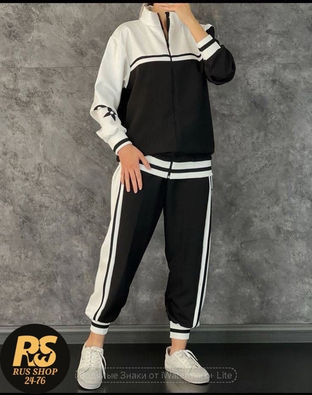 Спортивный костюм 22985094