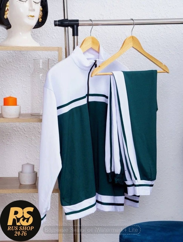 Спортивный костюм 22985094