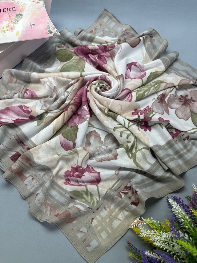 Платок 22992467