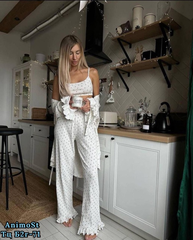 Пижама 22992277