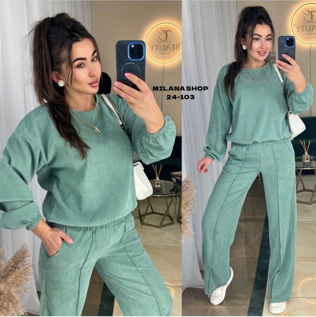 Костюм 22992303