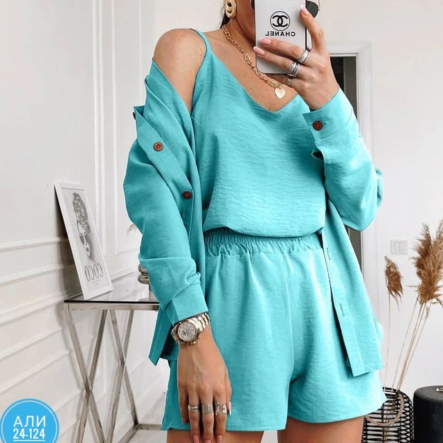 Костюм 22995394