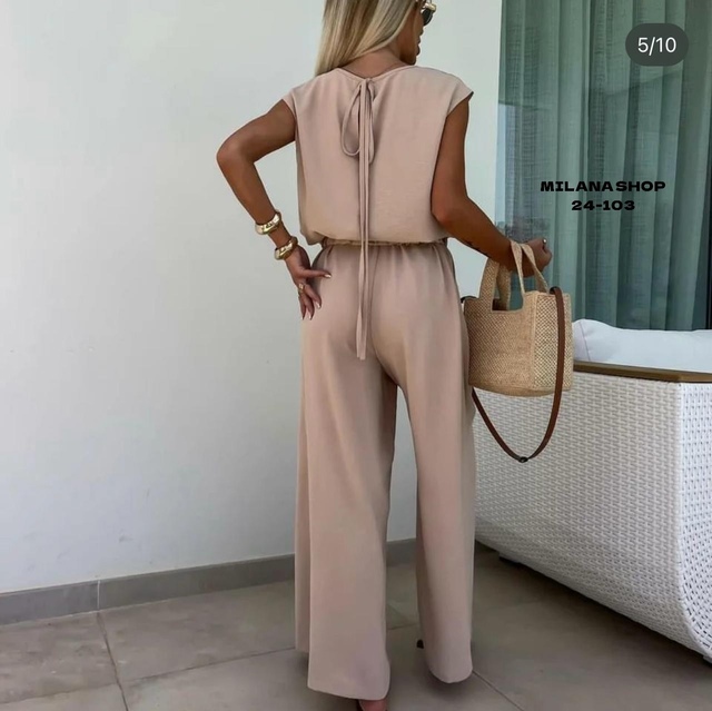 Костюм 22997668