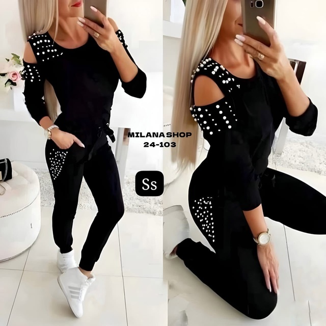 Спортивный костюм 22997432